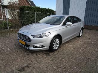 Voiture accidenté Ford Mondeo 1.5 Automaat Camera Navi 157.000 Km 2018/3