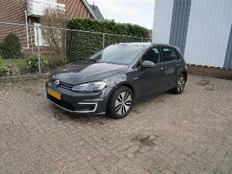 Unfallwagen Volkswagen e-Golf Navi Camera 57.000 KM 2020/2