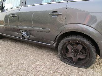 Opel Zafira 2.2 Automaat 111 Years 7-Pers. picture 5