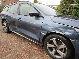 Ford Focus 1.0 Hybr. Camera Navi Clima 6-Bak picture 6