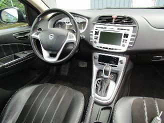 Lancia Delta 1.8 16V Automaat Leder Navi Clima Nw APK picture 10