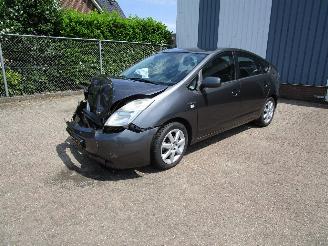 Unfallwagen Toyota Prius 1.5 Hybride Clima 2009/2