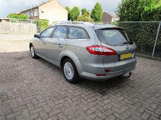 Ford Mondeo 2.0 16V Navi Clima 80.000 KM picture 2