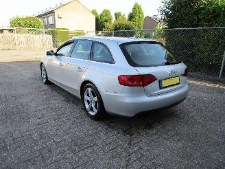 Audi A4 2.0 TDI Schadevrij Navi Clima 6-Bak picture 2