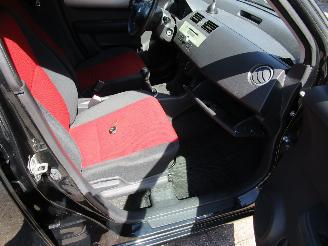 Suzuki Swift 1.3 Airco Radio/CD 5-Drs picture 12