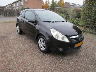Opel Corsa 1.4 picture 3