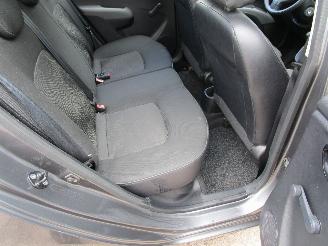 Hyundai I-10 Radio/CD picture 14