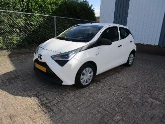 Voiture accidenté Toyota Aygo Airco Radio 5-Drs 2018/7