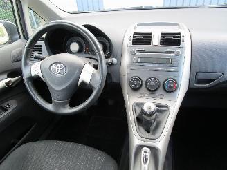 Toyota Auris 1.6 16V Airco Radio/CD 5-Drs picture 13