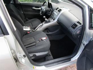 Toyota Auris 1.6 16V Airco Radio/CD 5-Drs picture 12