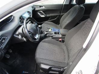 Peugeot 308 1.2 Navi Clima 163.000 KM 6-Bak picture 17