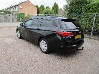 Opel Astra 1.2 Navi Clima 6-Bak picture 2