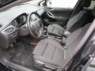Opel Astra 1.2 Navi Clima 6-Bak picture 9