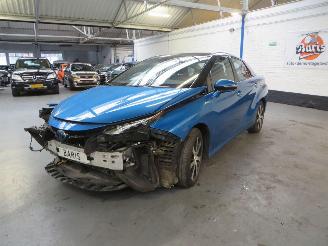 Coche accidentado Toyota Mirai FCV SEDAN ELK-WATERSTOF 2019/4