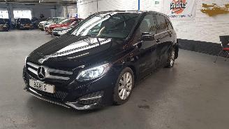 skadebil auto Mercedes B-klasse  2017/9
