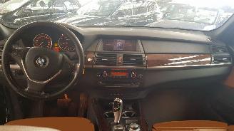 BMW X5 4.8i V8 AUT 32V SUV  BENZ 4.799 CC 261 KW 355 PK 4x4 picture 9