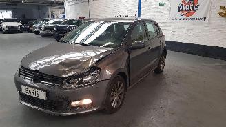Coche accidentado Volkswagen Golf 1.2 TSI 16V BLUEMOTION  BENZ 1,197CC 66KW 90PK 2016/9