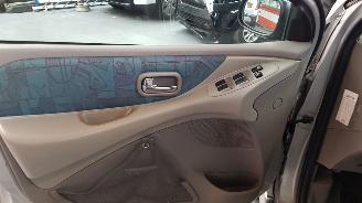 Nissan Almera-tino 2.0 16V AUTOMAAT CVT MPV  BENZ 1.998CC 100KW 136PK picture 7