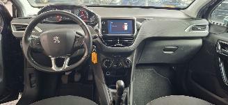 Peugeot 208 1.2 PureTech Active picture 9