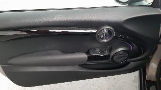 Mini One 1.5 12V ONE  2DRS BENZ 1.499CC 75KW 102PK picture 8