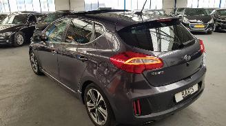 Kia Ceed 1.0i T-GDi 12V GT LINE 4DRS BENZ 998CC 88KW 120PK picture 8