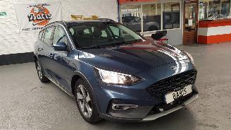 škoda osobní automobily Ford Focus 1.0 Ti-VCT ECOBOOST 12V COMBI  BENZ 999CC 92KW 125PK 2019/3