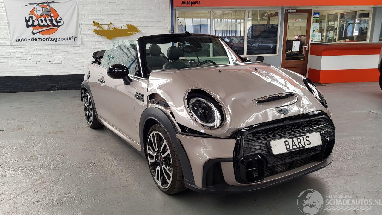 Mini Cooper S 2.0 16V COOPER S CABRIO BENZ AUT 1.998CC 131KW 178PK