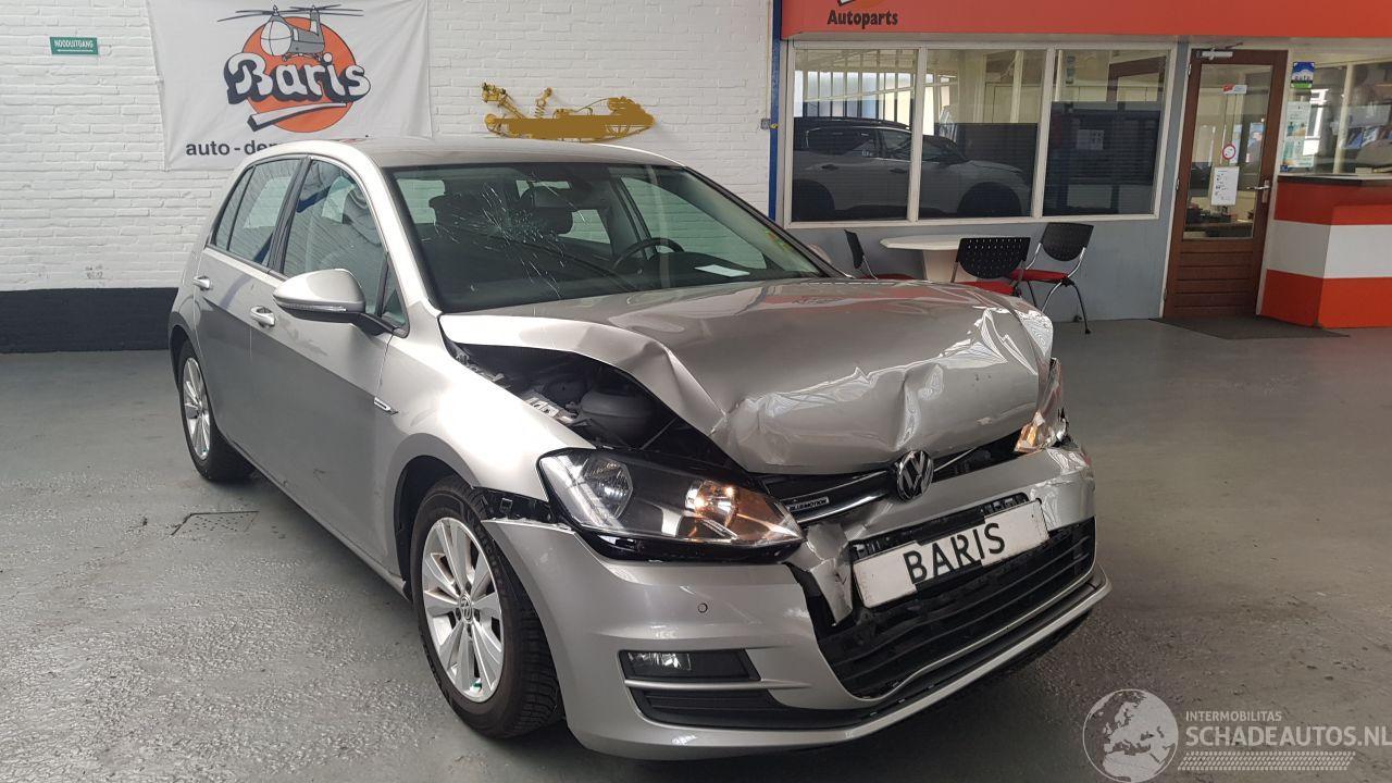 Volkswagen Golf 1.0 TSI 12V BLUEMOTION BENZ 999CC 85KW 116PK