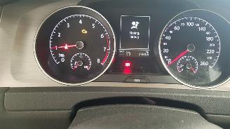 Volkswagen Golf 1.0 TSI 12V BLUEMOTION   BENZ 999CC 85KW  116PK picture 9
