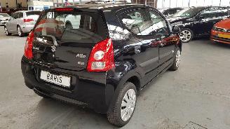 Suzuki Alto 1.0 12V  4 DRS BENZ 996 CC 50 KW 68 PK picture 4