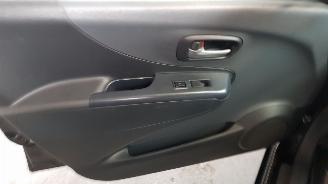 Suzuki Alto 1.0 12V  4 DRS BENZ 996 CC 50 KW 68 PK picture 8