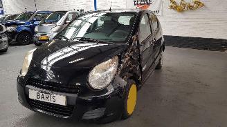 Suzuki Alto 1.0 12V  4 DRS BENZ 996 CC 50 KW 68 PK picture 3