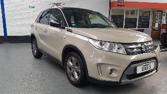 Coche accidentado Suzuki Vitara 1.6 16V VVT SUV  BENZ 1.586CC 88KW 120PK 2016/6