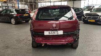 Fiat Punto 1.4  BENZ 1.368CC 57KW 77PK picture 5