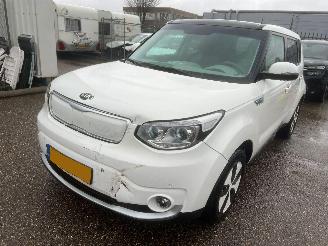 Auto incidentate Kia E-Soul EV Edition AUTOMAAT 30 kWh BJ 2019 38808 KM 2019/1