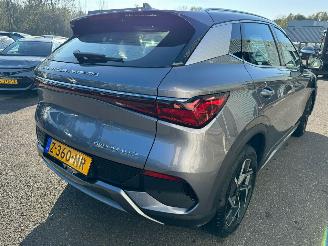 damaged passenger cars BYD Atto 3 ATTO 3 Comfort150 kW / 204 PK 2024/4