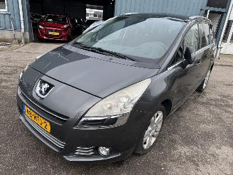 Unfallwagen Peugeot 5008 1.6 THP 156 PK AUTOMAAT BJ 2011 2011/5