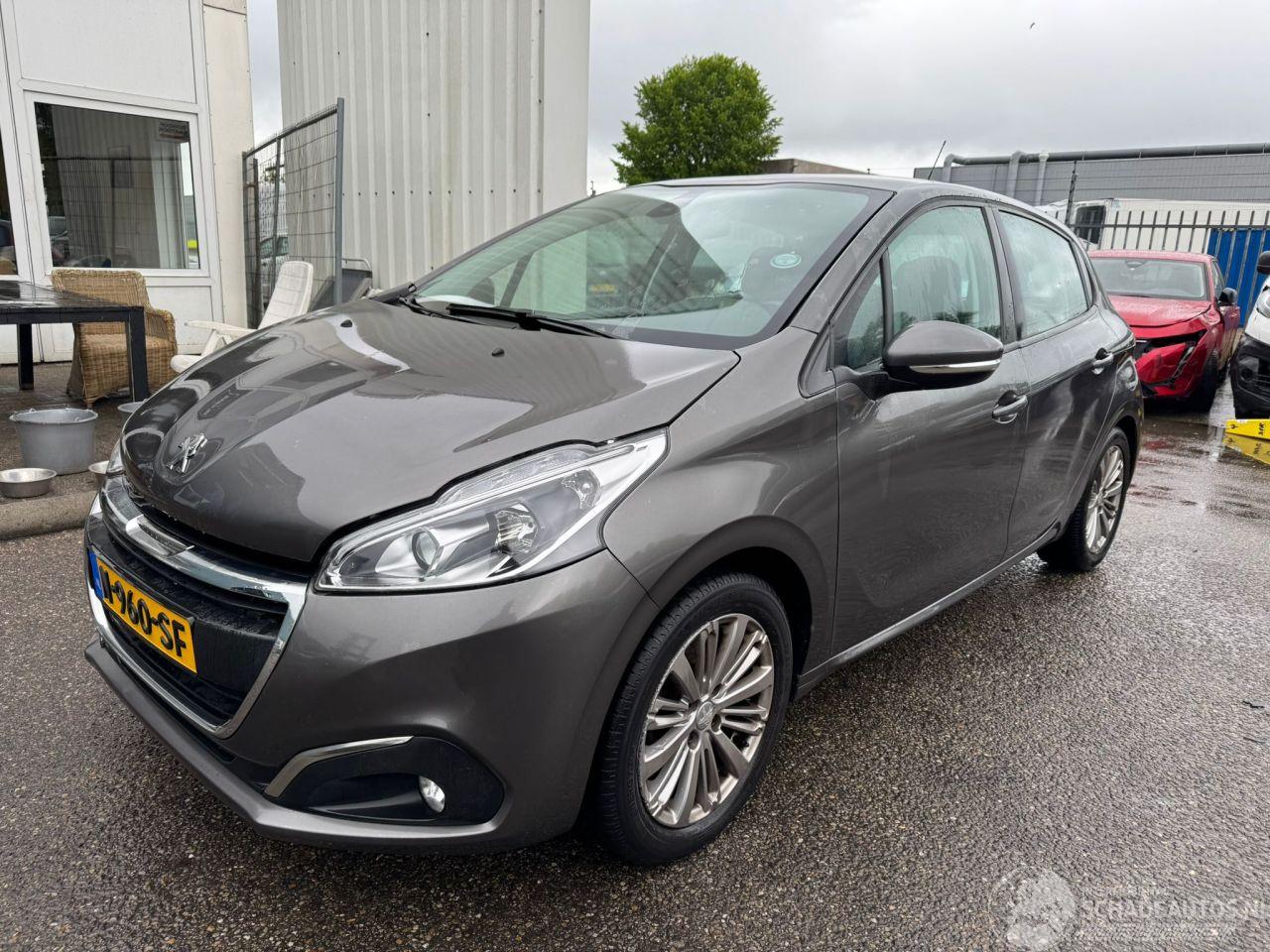 Peugeot 208 1.2 AUTOMAAT PureTech GT-Line