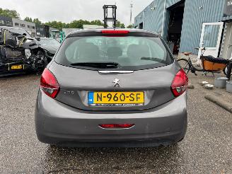 Peugeot 208 1.2 AUTOMAAT PureTech GT-Line picture 4