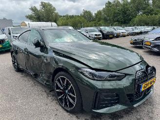 Unfallwagen BMW i4 eDrive35 AUTOMAAT 70 kWh 210 KW 285 PK BJ 2024 29.000  KM 2024/7