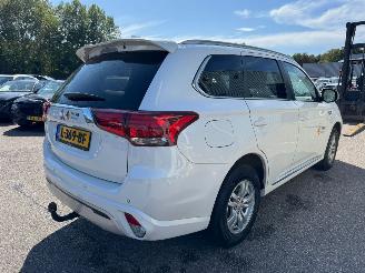 Mitsubishi Outlander 2.4 PHEV Pure AUTOMAAT picture 5