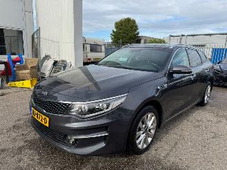 Unfallwagen Kia Optima Sportswagon 1.7 AUTOMAAT CRDi DynamicLine BJ 2017 272.902 KM 2017/2