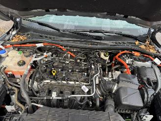 Ford Kuga 2.5 PHEV Titanium X BJ 2022 151.768 KM picture 15