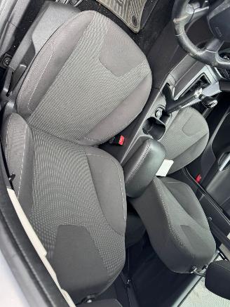 Ford Focus Wagon 1.0 EcoBoost Titanium BJ 2013  148.985 KM picture 16