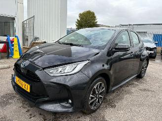 Coche accidentado Toyota Yaris 1.5 Hybrid Dynamic AUTOMAAT 2021/8
