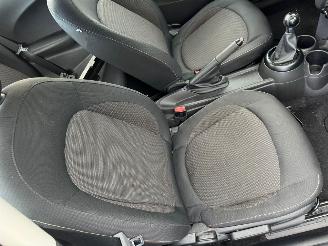 Mini One Mini 1.2 One bj 15 134790 km picture 15