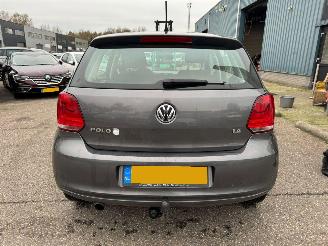 Volkswagen Polo 1.4-16V Comfortline BJ 2010 234.133 KM picture 4