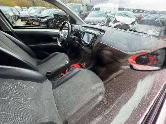 Toyota Aygo 1.0 VVT-i CABRIO x-cite BJ 2019 50.148 KM picture 11