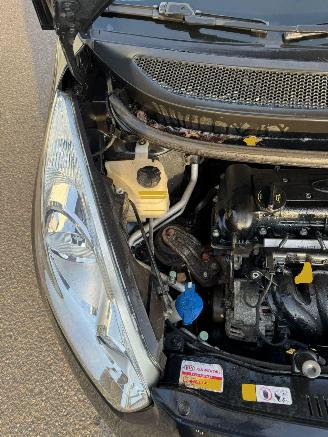 Kia Venga 1.4 CVVT Seven BJ 2012 211.534 KM picture 17