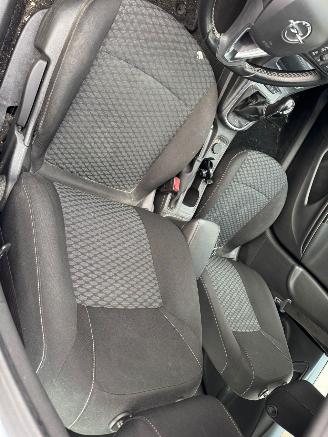 Opel Astra 1.0 Business+ picture 19